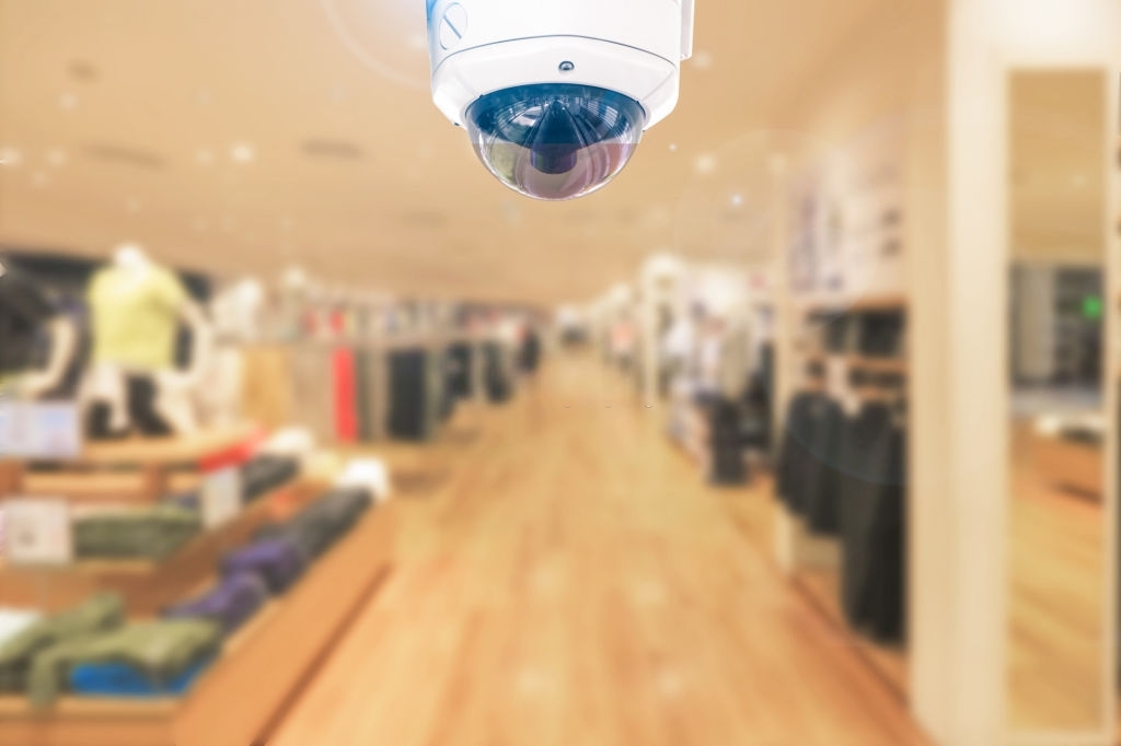 lap dat camera cho cua hang smart view hue